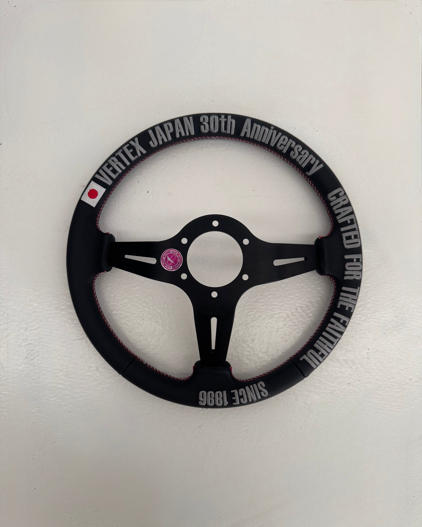 Vertex 30th anniversary wheel