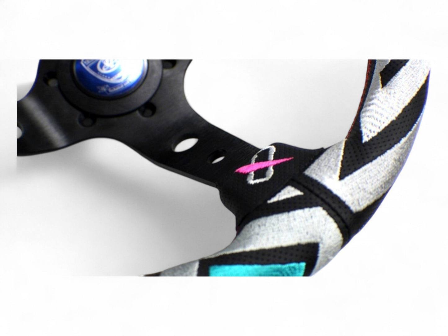 Vertex Labyrinth Steering Wheel